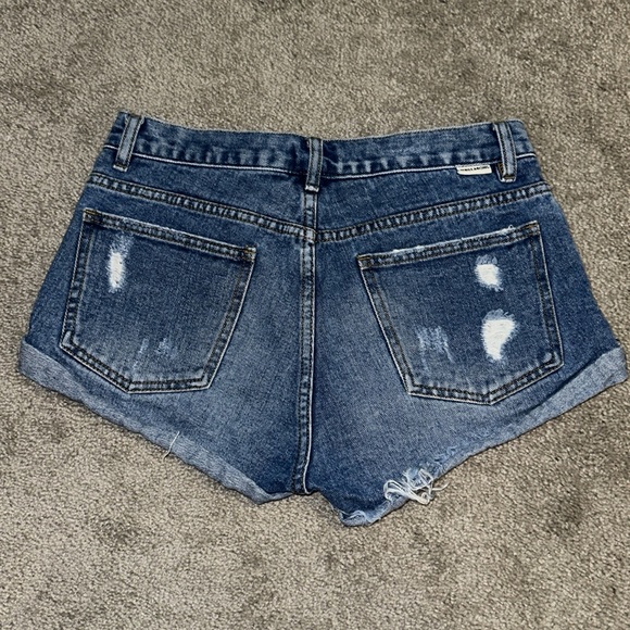 Billabong Jean shorts size 25 🩵 - Picture 5 of 5